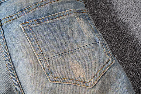 AMIRI #523 Jeans
